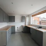 Rent 3 bedroom house in Hull