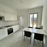 Rent 3 bedroom apartment of 71 m² in Milan