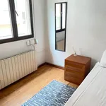 Alquilo 4 dormitorio apartamento de 105 m² en Madrid