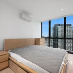 Rent 2 bedroom apartment in Docklands