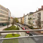 Miete 3 Schlafzimmer wohnung von 70 m² in Frankfurt am Main