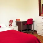 Alquilar 3 dormitorio apartamento en Madrid