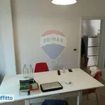 Rent 3 bedroom apartment of 85 m² in Bologna