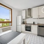 Rent 2 bedroom apartment of 68 m² in Berlin