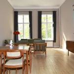 Rent 4 bedroom apartment of 130 m² in Berlin