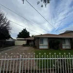 Rent 3 bedroom house in altona-meadows