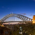 Rent 2 bedroom apartment in Kirribilli