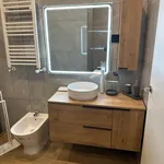 Alquilo 2 dormitorio apartamento de 96 m² en Madrid