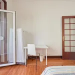 Rent 9 bedroom apartment in Lisbon