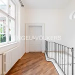 Pronajměte si 5 ložnic/e byt o rozloze 174 m² v Prague