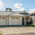 Rent 3 bedroom house in Campbelltown