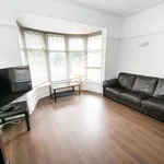 Rent 7 bedroom house in Leeds