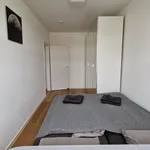 Rent 3 bedroom apartment of 60 m² in Leipzig