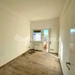 Rent 5 bedroom apartment of 120 m² in Genoa