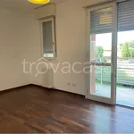 Rent 3 bedroom apartment of 93 m² in Rescaldina