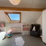 Recent duplex-appertement met 2 slaapkamers en garage