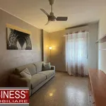 Rent 1 bedroom apartment of 40 m² in Milano