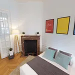 Louez une chambre de 77 m² à Paris