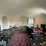 Rent 5 bedroom apartment of 150 m² in Genoa