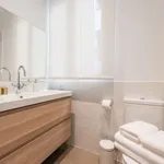 Alquilo 4 dormitorio apartamento de 210 m² en madrid