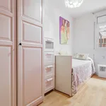 Rent 2 bedroom apartment of 140 m² in Barcelona