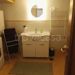 Rent 2 bedroom apartment of 65 m² in Napoli