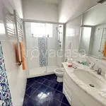 Rent 4 bedroom apartment of 150 m² in Napoli