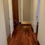 Rent 2 bedroom apartment of 50 m² in Napoli