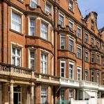 Rent 3 bedroom house in Mayfair