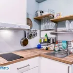 Affitto 2 camera appartamento di 50 m² in Naples