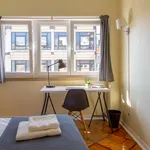 Rent 6 bedroom apartment in Lisbon