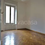 Rent 4 bedroom apartment of 100 m² in Milano