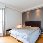 Rent 2 bedroom apartment of 55 m² in Paris