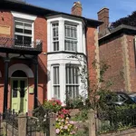 Rent 5 bedroom house in East Of England