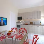 Rent 5 bedroom apartment of 200 m² in Messina