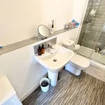 Rent 2 bedroom flat in Yorkshire And The Humber