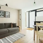 Rent 2 bedroom apartment of 35 m² in Paris