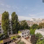 Rent 2 bedroom apartment of 39 m² in Paris