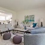 Appartement de 1022 m² avec 3 chambre(s) en location à Calgary