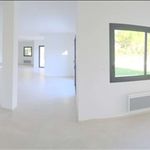 Maison de 210 m² avec 5 chambre(s) en location à Aix-en-Provence