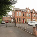 Rent 2 bedroom flat in Belfast