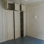 Appartement de 128 m² avec 5 chambre(s) en location à Aureille