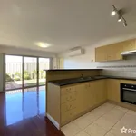 Rent 3 bedroom house in Casula