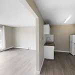 Maison de 828 m² avec 2 chambre(s) en location à Grande Prairie