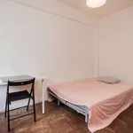 Rent a room in lisbon