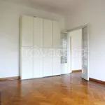 Rent 4 bedroom apartment of 100 m² in Milano