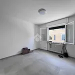 Rent 2 bedroom apartment of 59 m² in Varese