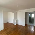 Rent 4 bedroom apartment of 74 m² in Nantes