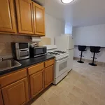 Rent 2 bedroom apartment in Morris Park