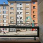 Alquilo 2 dormitorio apartamento de 60 m² en Oviedo